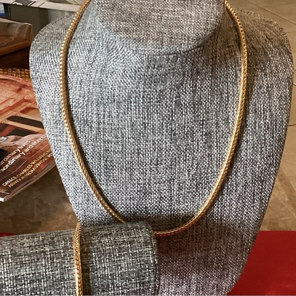 NWOT Goldtone Necklace and Bracelet Set in 3mm Width Foxtail Design